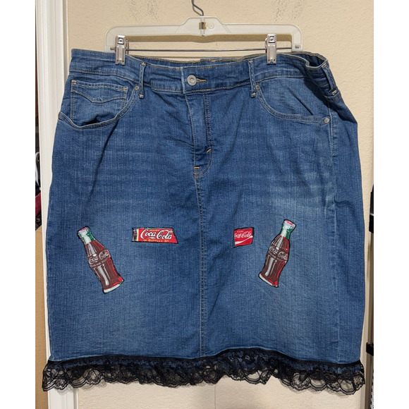 Levis 512 Denim blue jeans Skirt Upcycled Coca Cola black lace trim womens 22 - Picture 1 of 7